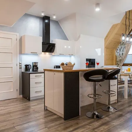Pajo Iii--apartament--polana Szymoszkowa Resort--stok Narciarski--garaz Podziemny Lägenhet *
